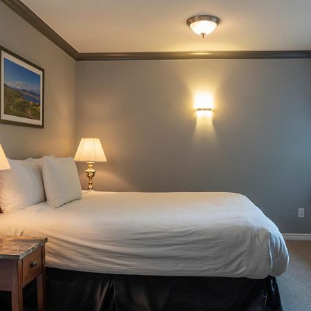 Tiki Shores Inn & Suites Penticton Eksteriør bilde