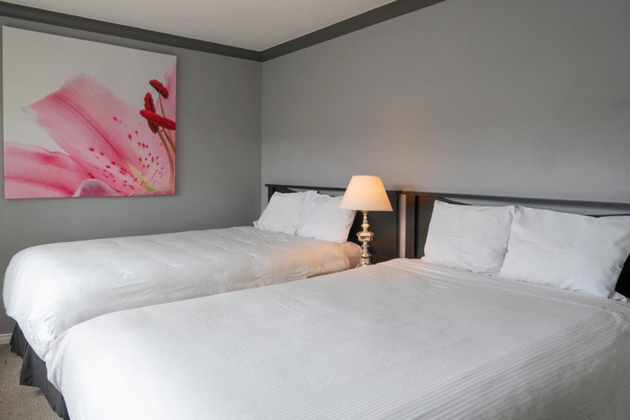 Tiki Shores Inn & Suites Penticton Eksteriør bilde