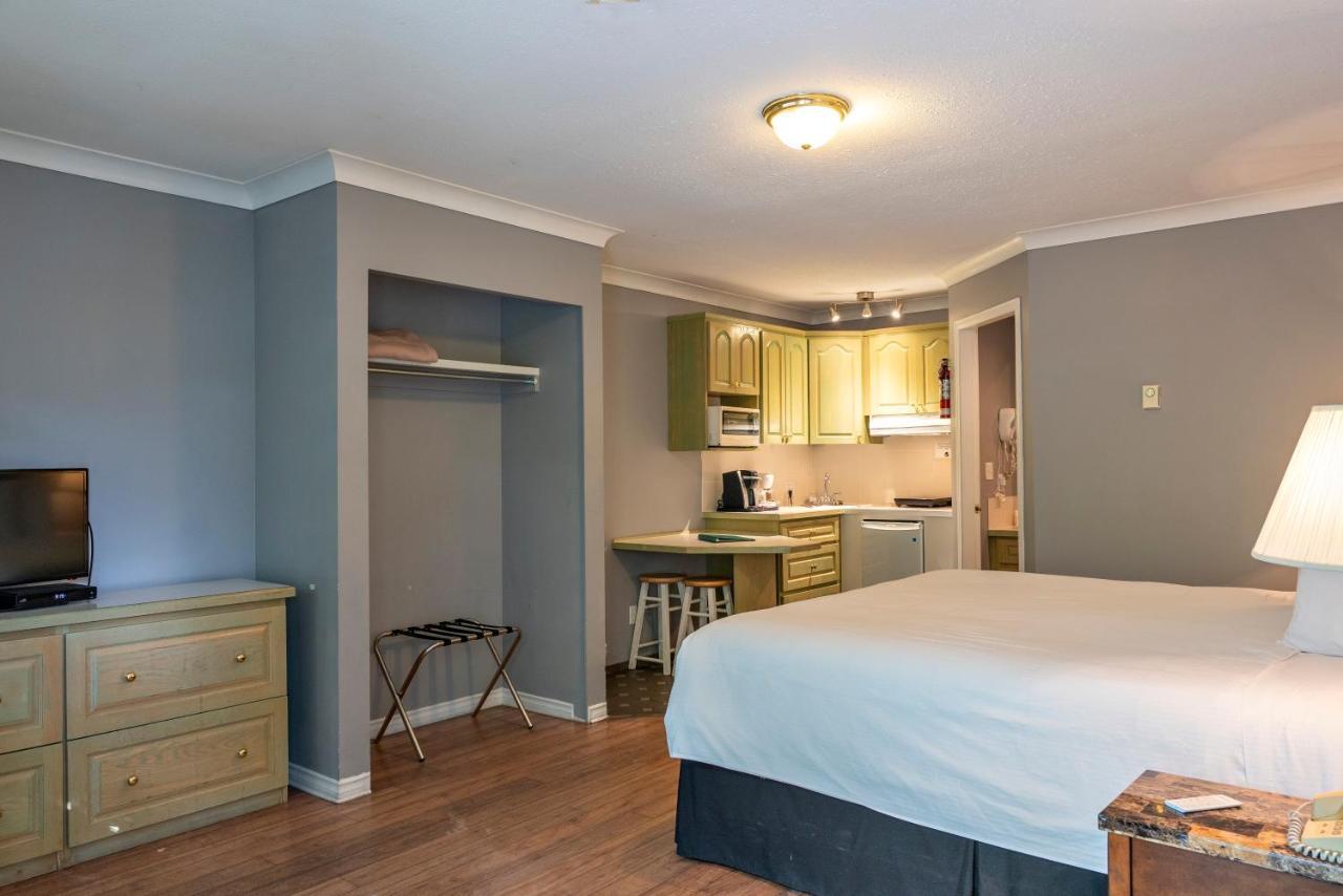Tiki Shores Inn & Suites Penticton Eksteriør bilde